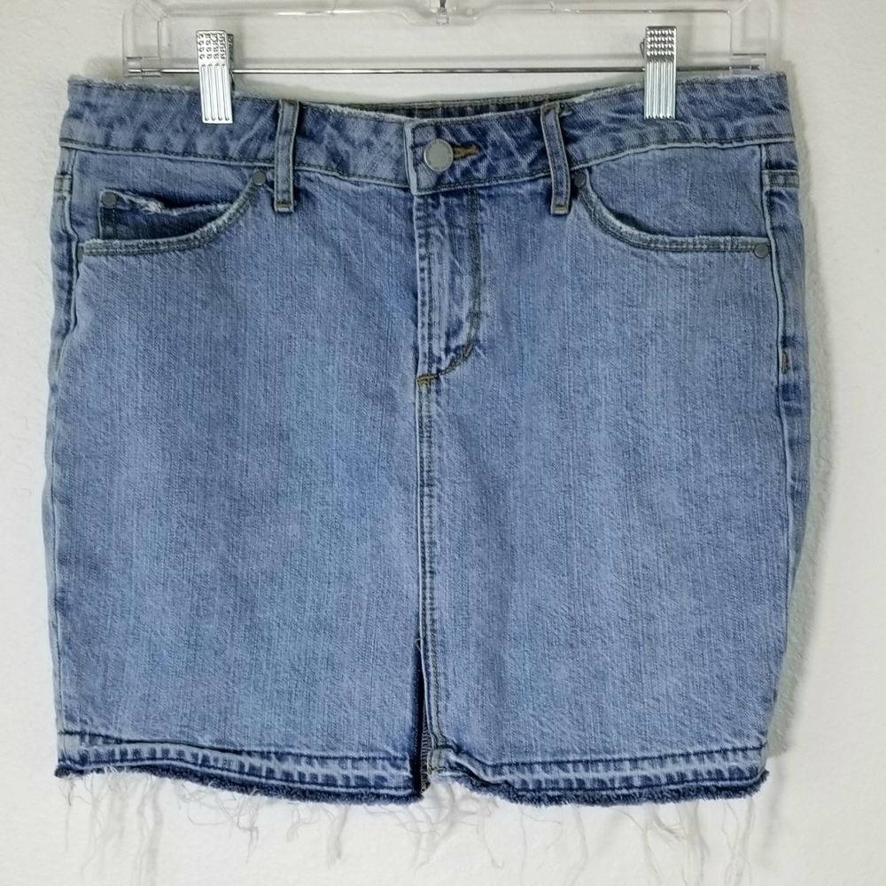 ARTICLES OF SOCIETY Distressed Denim Skirt, sz 27
